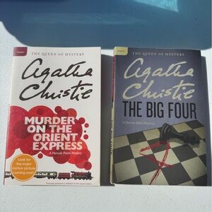Agatha Christie Mystery Book Set